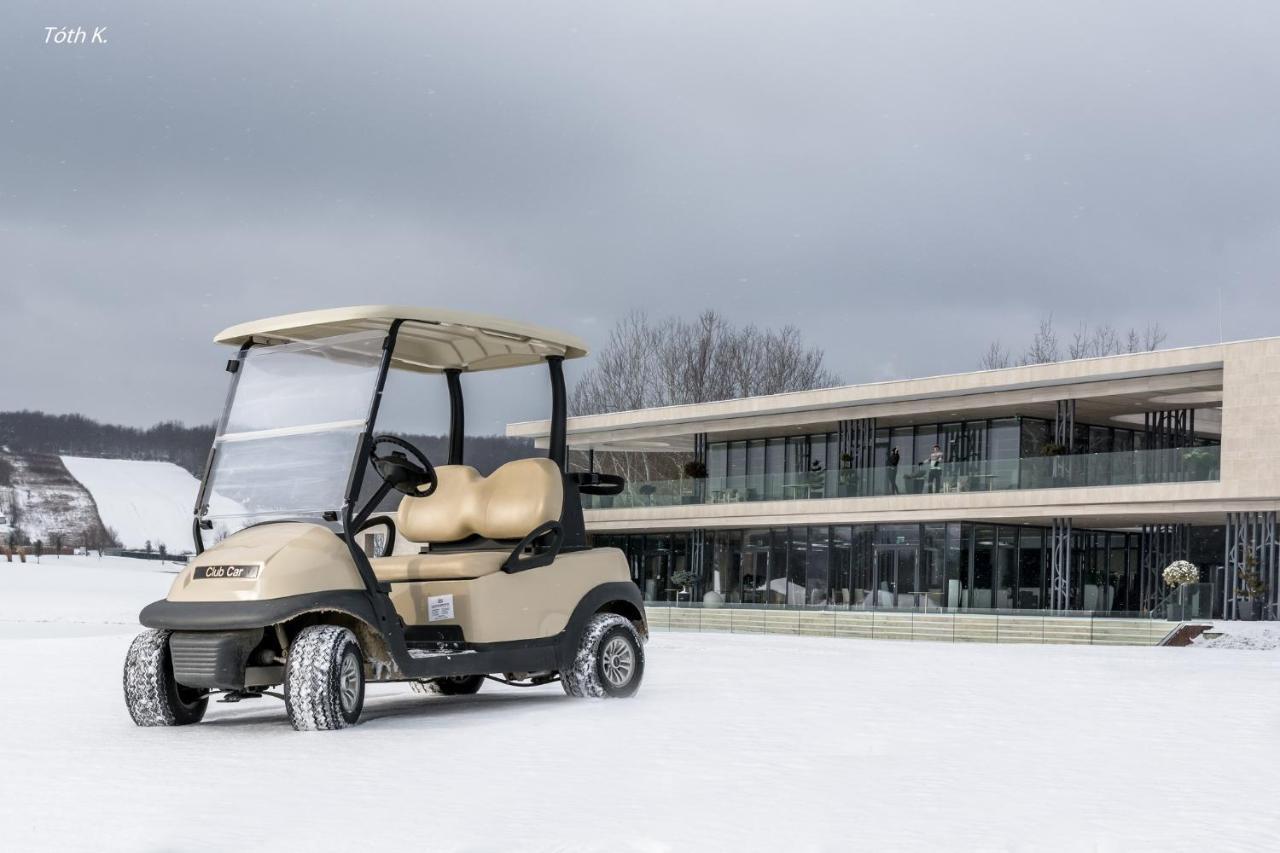 Zala Springs Golf Resort Zalacsany Exterior photo